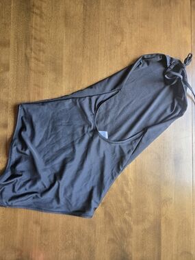 ASOS Swim Black One Piece Swimsuit Women’s US 4 Minimalist Halter